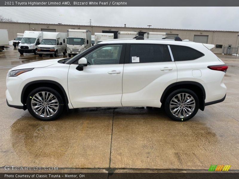 Blizzard White Pearl / Graphite 2021 Toyota Highlander Limited AWD