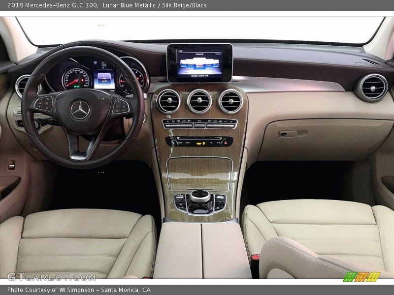 Lunar Blue Metallic / Silk Beige/Black 2018 Mercedes-Benz GLC 300