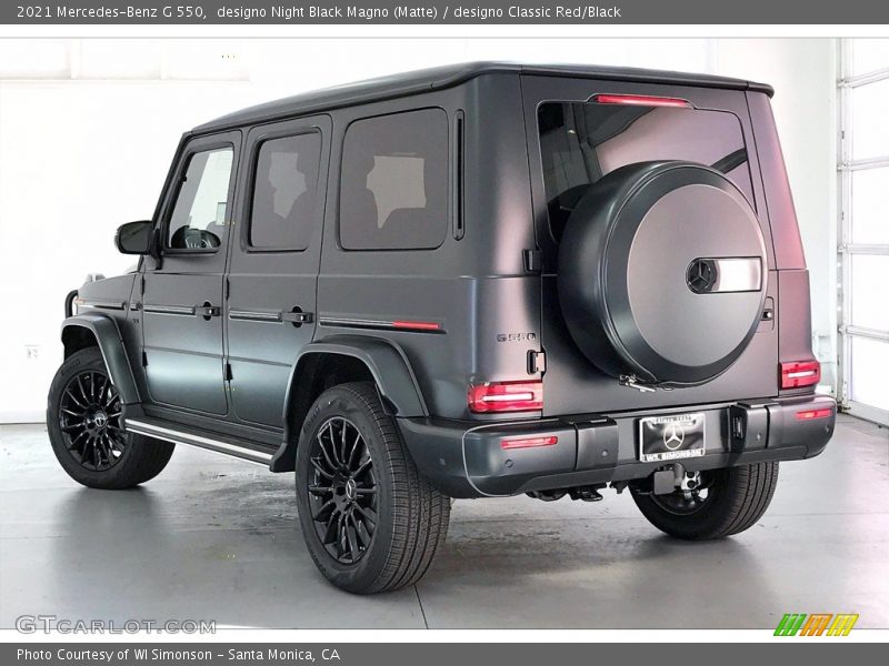 designo Night Black Magno (Matte) / designo Classic Red/Black 2021 Mercedes-Benz G 550