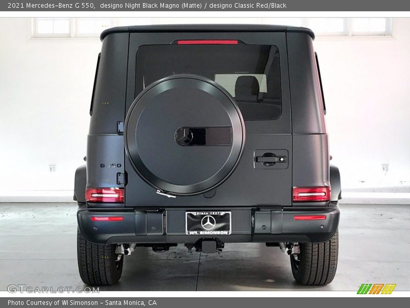 designo Night Black Magno (Matte) / designo Classic Red/Black 2021 Mercedes-Benz G 550