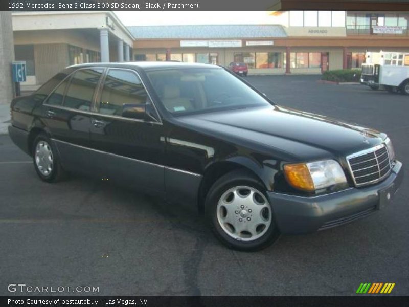 Black / Parchment 1992 Mercedes-Benz S Class 300 SD Sedan