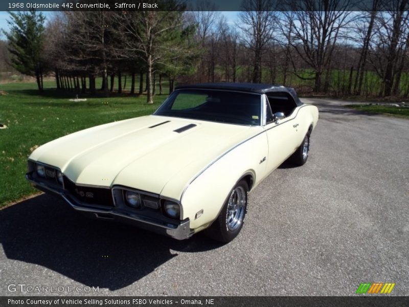 Saffron / Black 1968 Oldsmobile 442 Convertible