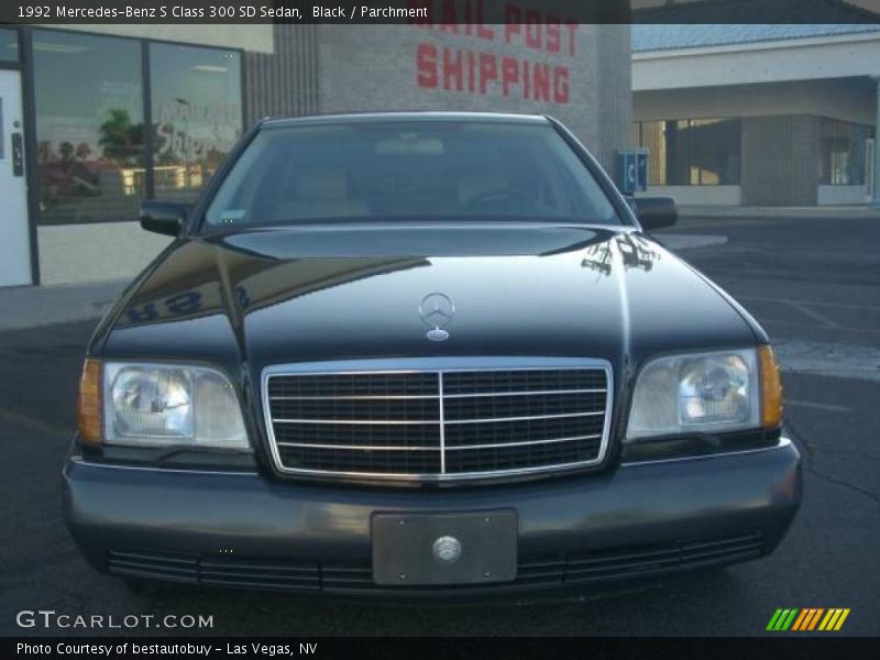 Black / Parchment 1992 Mercedes-Benz S Class 300 SD Sedan