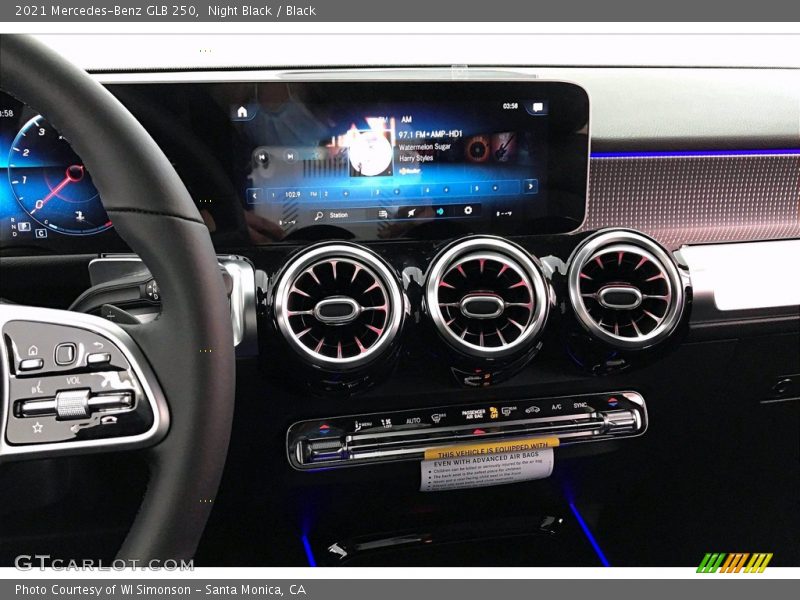 Night Black / Black 2021 Mercedes-Benz GLB 250