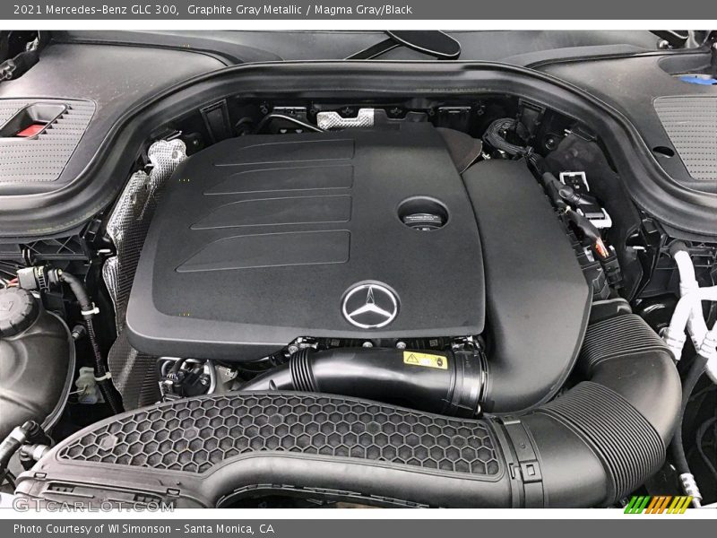 Graphite Gray Metallic / Magma Gray/Black 2021 Mercedes-Benz GLC 300