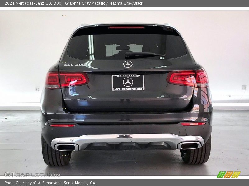 Graphite Gray Metallic / Magma Gray/Black 2021 Mercedes-Benz GLC 300