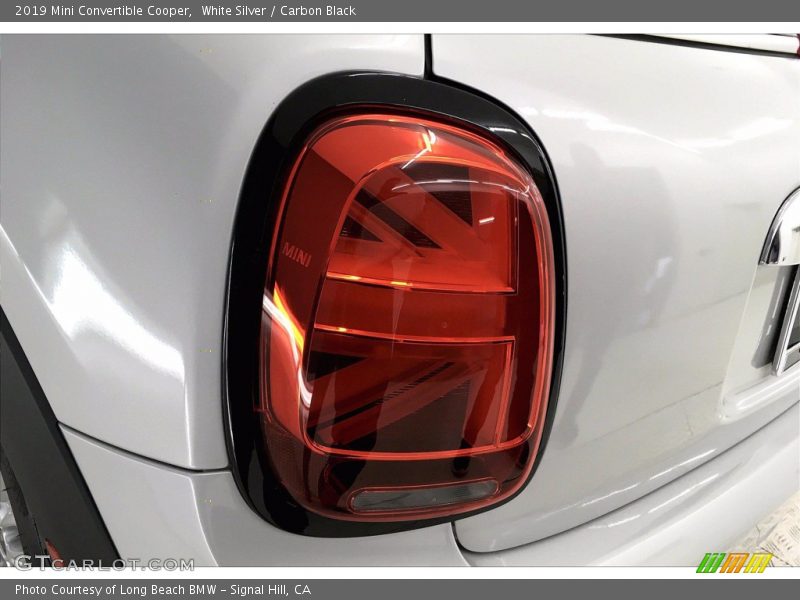 White Silver / Carbon Black 2019 Mini Convertible Cooper