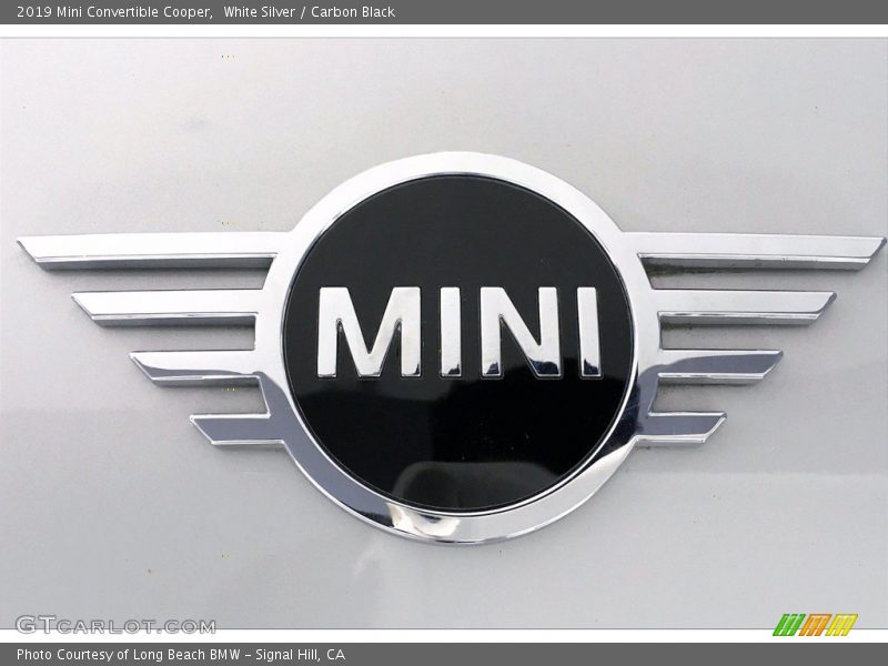 White Silver / Carbon Black 2019 Mini Convertible Cooper