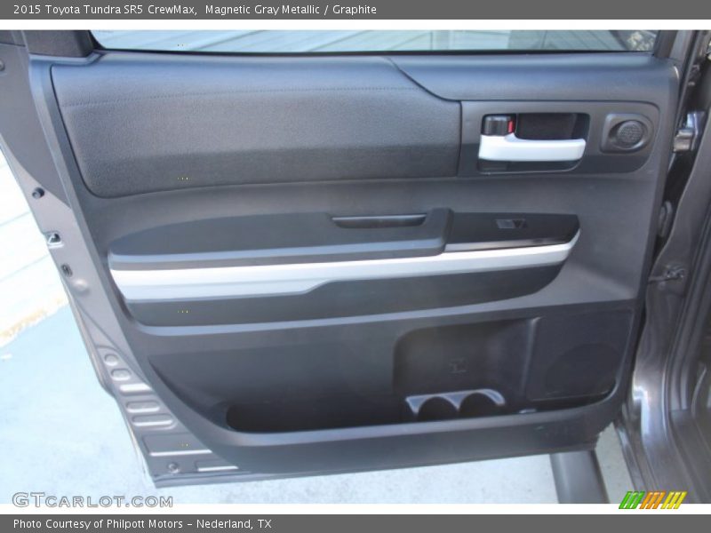 Magnetic Gray Metallic / Graphite 2015 Toyota Tundra SR5 CrewMax