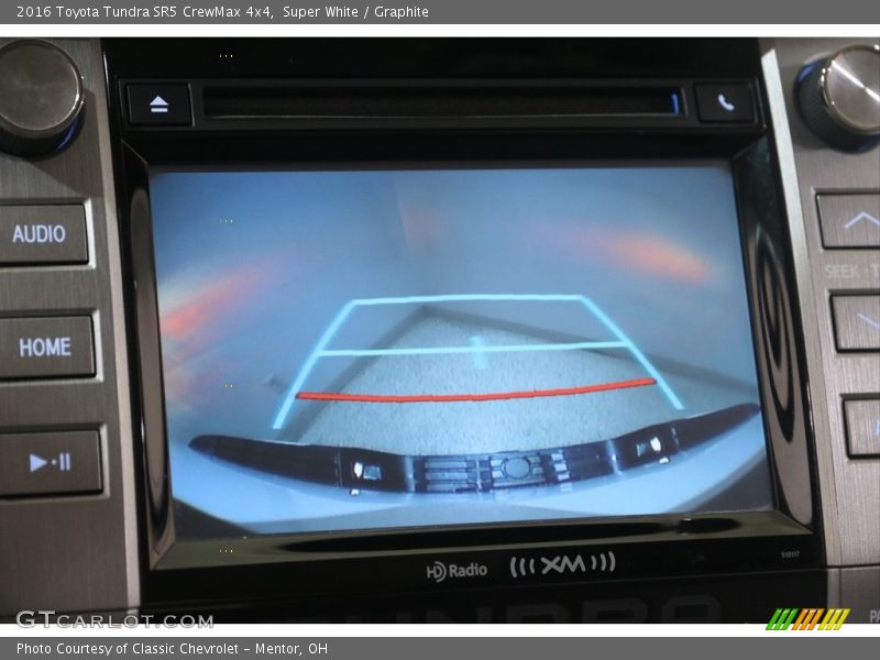Super White / Graphite 2016 Toyota Tundra SR5 CrewMax 4x4