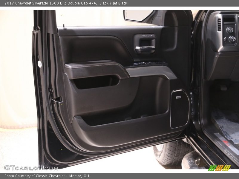 Black / Jet Black 2017 Chevrolet Silverado 1500 LTZ Double Cab 4x4