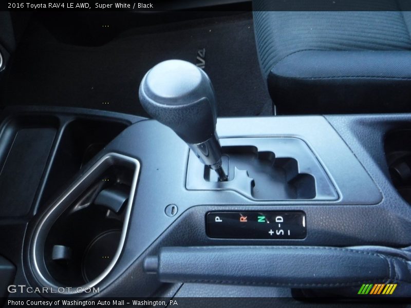 Super White / Black 2016 Toyota RAV4 LE AWD
