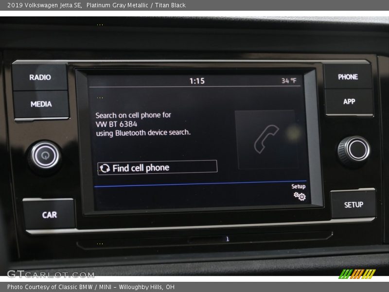 Platinum Gray Metallic / Titan Black 2019 Volkswagen Jetta SE