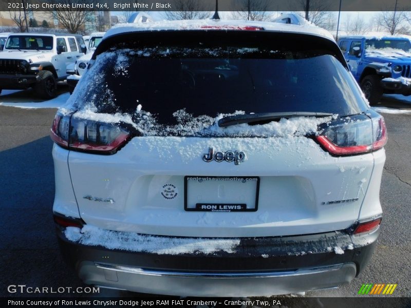 Bright White / Black 2021 Jeep Cherokee Limited 4x4