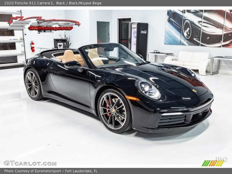 Black / Black/Mojave Beige 2020 Porsche 911 Carrera S