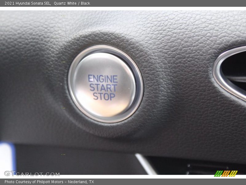 Quartz White / Black 2021 Hyundai Sonata SEL