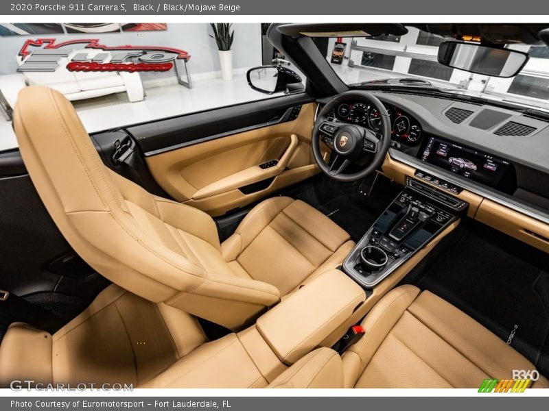 Black / Black/Mojave Beige 2020 Porsche 911 Carrera S