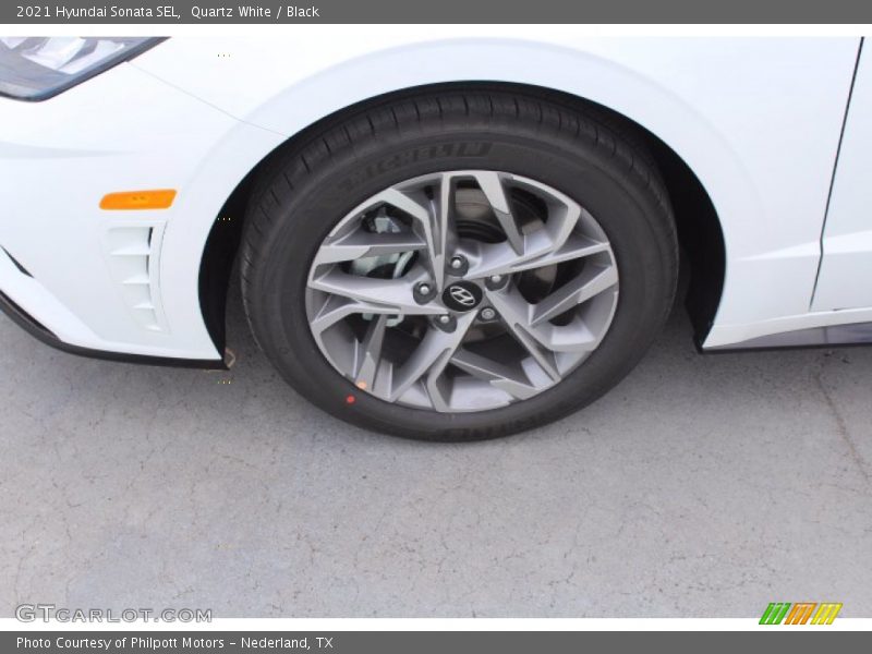 Quartz White / Black 2021 Hyundai Sonata SEL