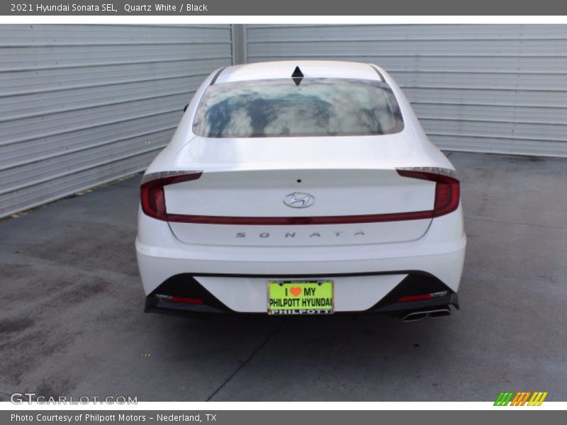 Quartz White / Black 2021 Hyundai Sonata SEL