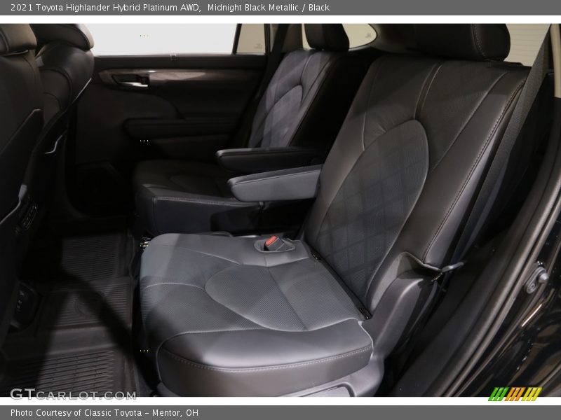Midnight Black Metallic / Black 2021 Toyota Highlander Hybrid Platinum AWD