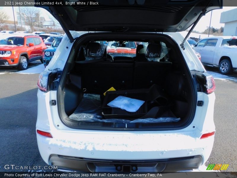Bright White / Black 2021 Jeep Cherokee Limited 4x4