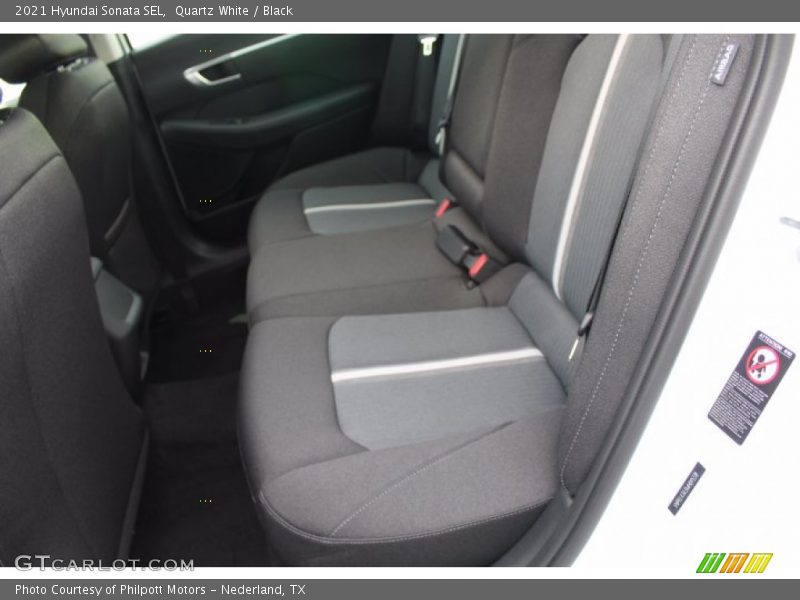 Quartz White / Black 2021 Hyundai Sonata SEL