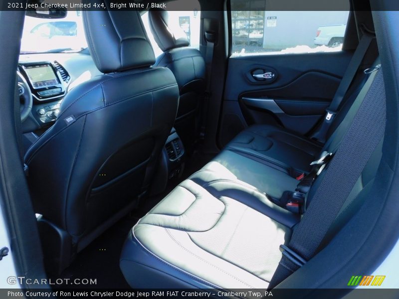 Bright White / Black 2021 Jeep Cherokee Limited 4x4