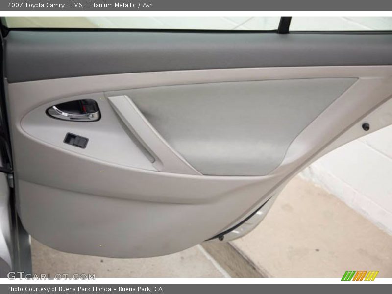 Titanium Metallic / Ash 2007 Toyota Camry LE V6
