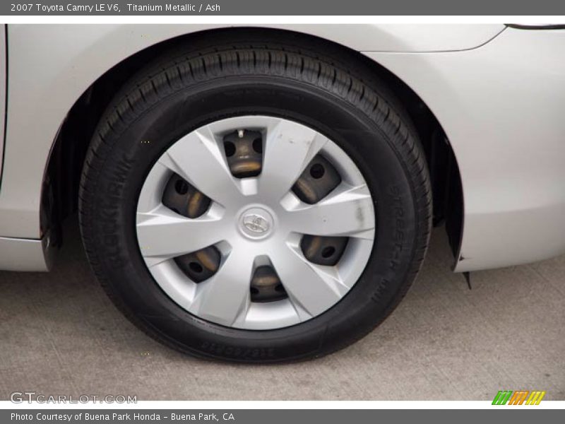 Titanium Metallic / Ash 2007 Toyota Camry LE V6