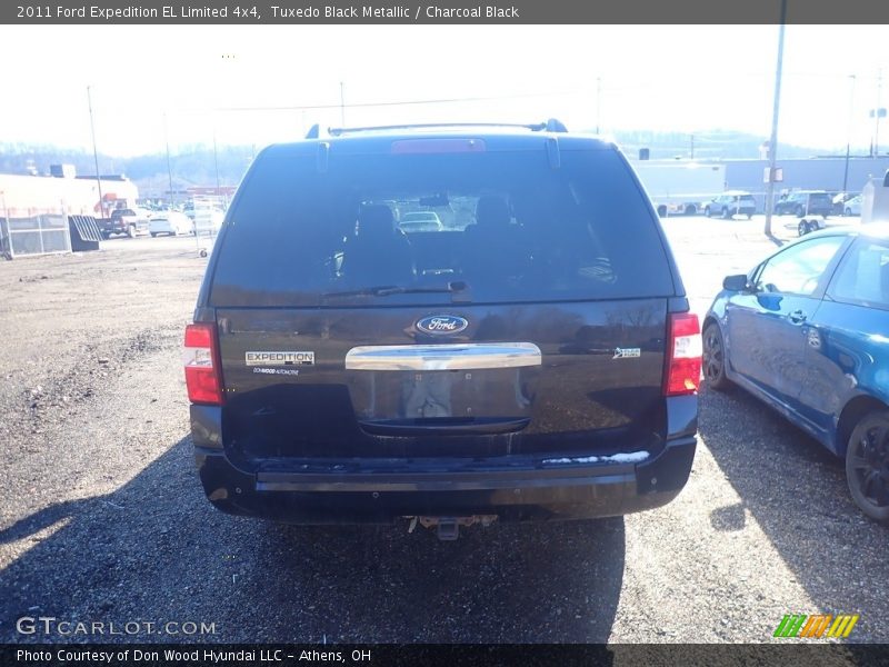 Tuxedo Black Metallic / Charcoal Black 2011 Ford Expedition EL Limited 4x4