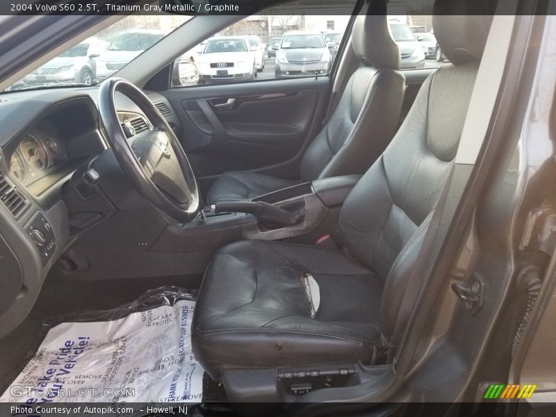 Titanium Gray Metallic / Graphite 2004 Volvo S60 2.5T