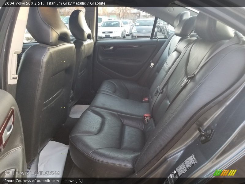 Titanium Gray Metallic / Graphite 2004 Volvo S60 2.5T
