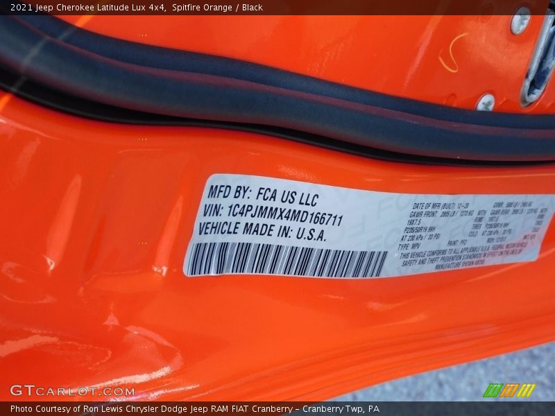 Spitfire Orange / Black 2021 Jeep Cherokee Latitude Lux 4x4
