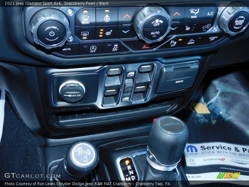 Snazzberry Pearl / Black 2021 Jeep Gladiator Sport 4x4