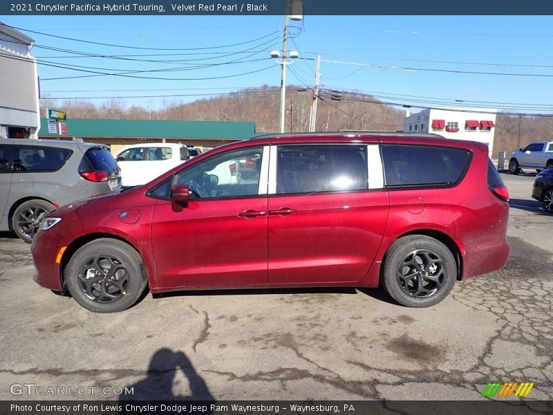 Velvet Red Pearl / Black 2021 Chrysler Pacifica Hybrid Touring