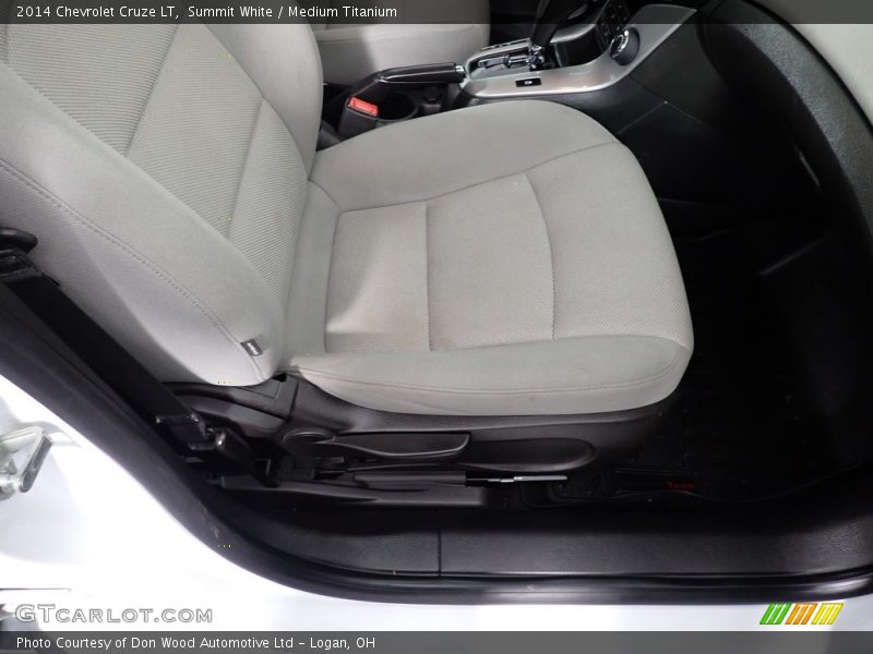 Summit White / Medium Titanium 2014 Chevrolet Cruze LT