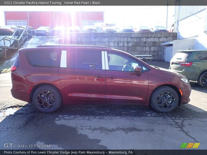 Velvet Red Pearl / Black 2021 Chrysler Pacifica Hybrid Touring