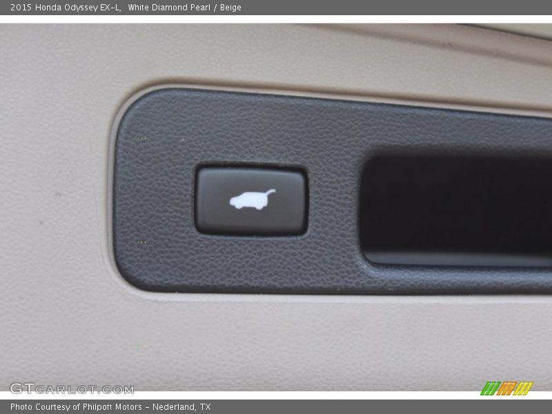 White Diamond Pearl / Beige 2015 Honda Odyssey EX-L
