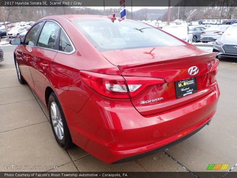 Scarlet Red / Gray 2017 Hyundai Sonata SE