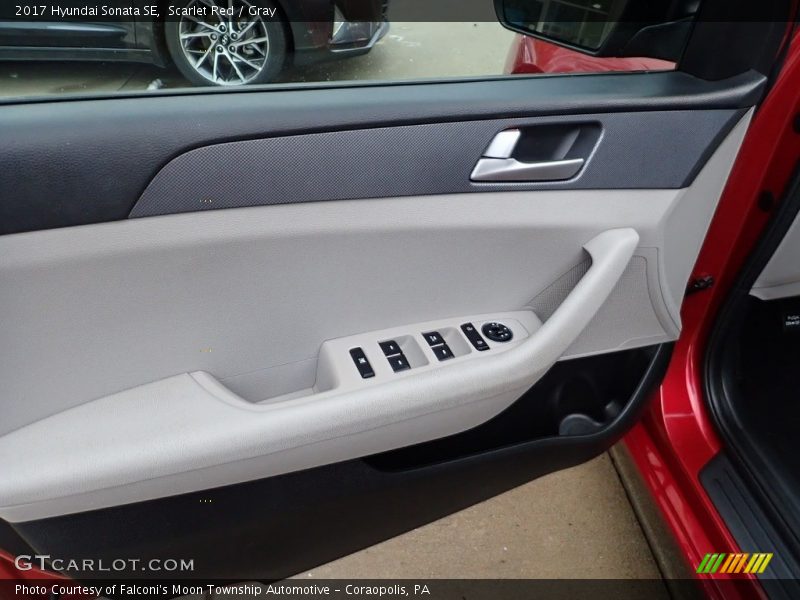 Scarlet Red / Gray 2017 Hyundai Sonata SE