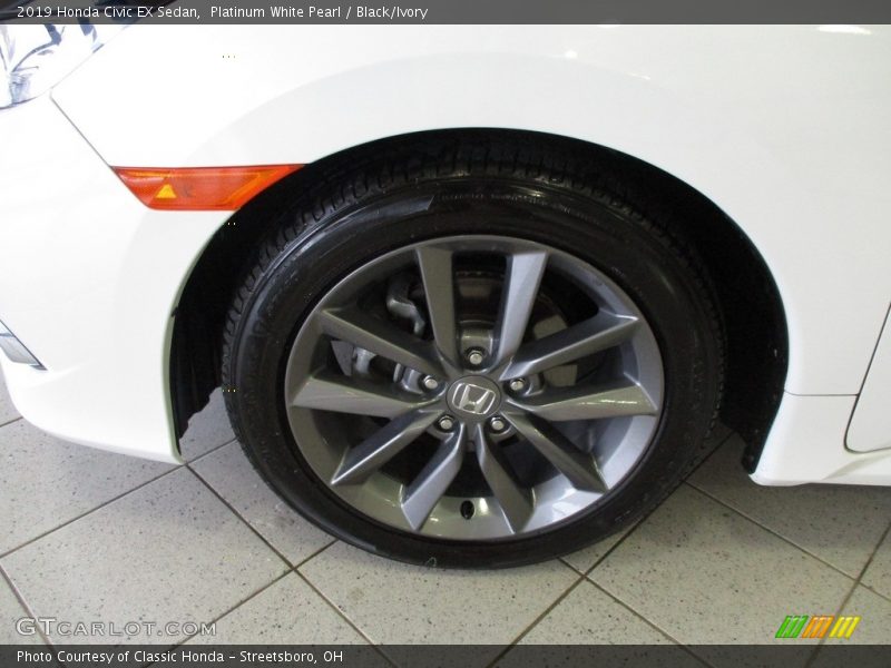 Platinum White Pearl / Black/Ivory 2019 Honda Civic EX Sedan