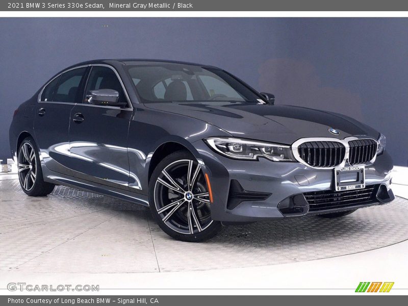 Mineral Gray Metallic / Black 2021 BMW 3 Series 330e Sedan