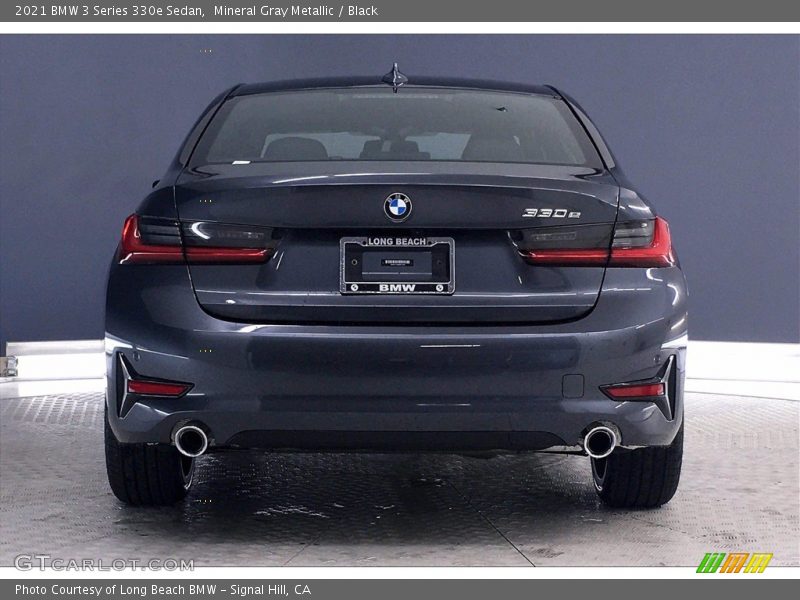 Mineral Gray Metallic / Black 2021 BMW 3 Series 330e Sedan