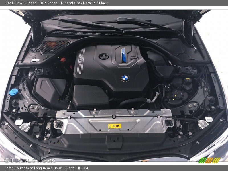 Mineral Gray Metallic / Black 2021 BMW 3 Series 330e Sedan