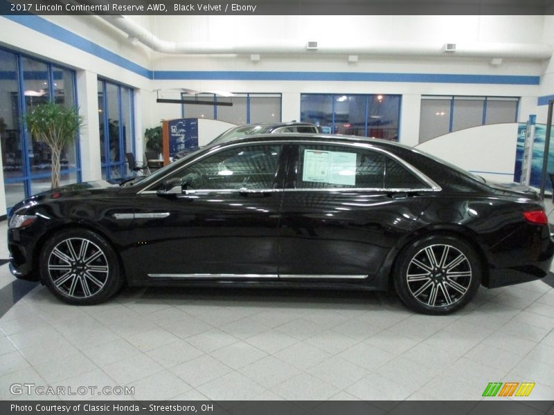  2017 Continental Reserve AWD Black Velvet