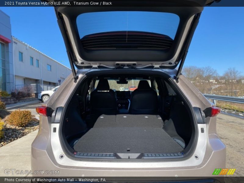 Titanium Glow / Black 2021 Toyota Venza Hybrid XLE AWD