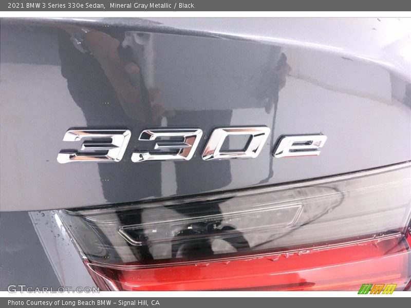 Mineral Gray Metallic / Black 2021 BMW 3 Series 330e Sedan