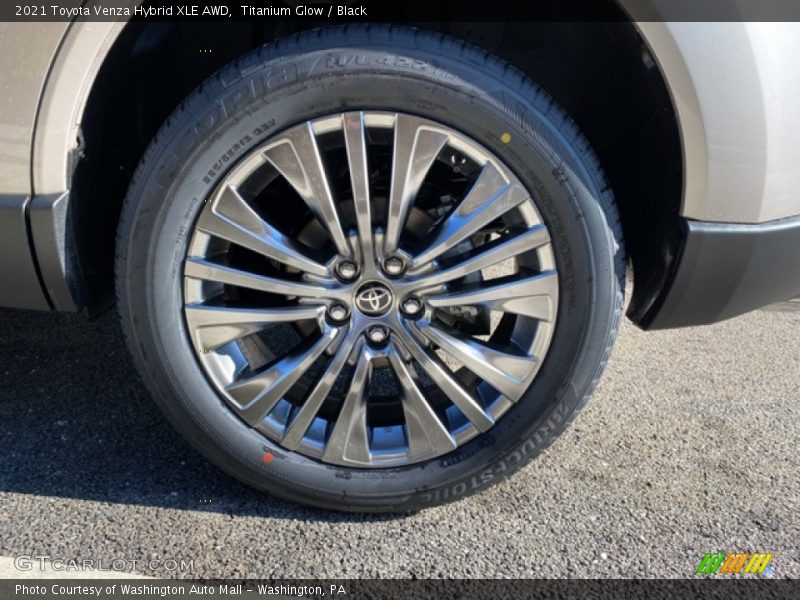 Titanium Glow / Black 2021 Toyota Venza Hybrid XLE AWD