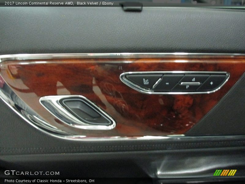 Black Velvet / Ebony 2017 Lincoln Continental Reserve AWD