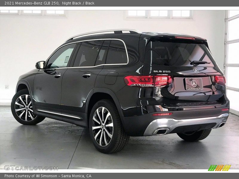 Night Black / Black 2021 Mercedes-Benz GLB 250